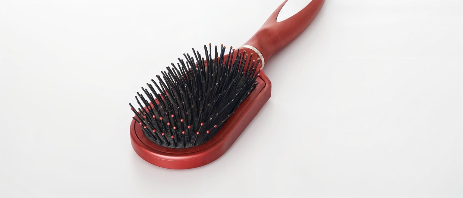 Brosse pour cheveux en bois rouge
